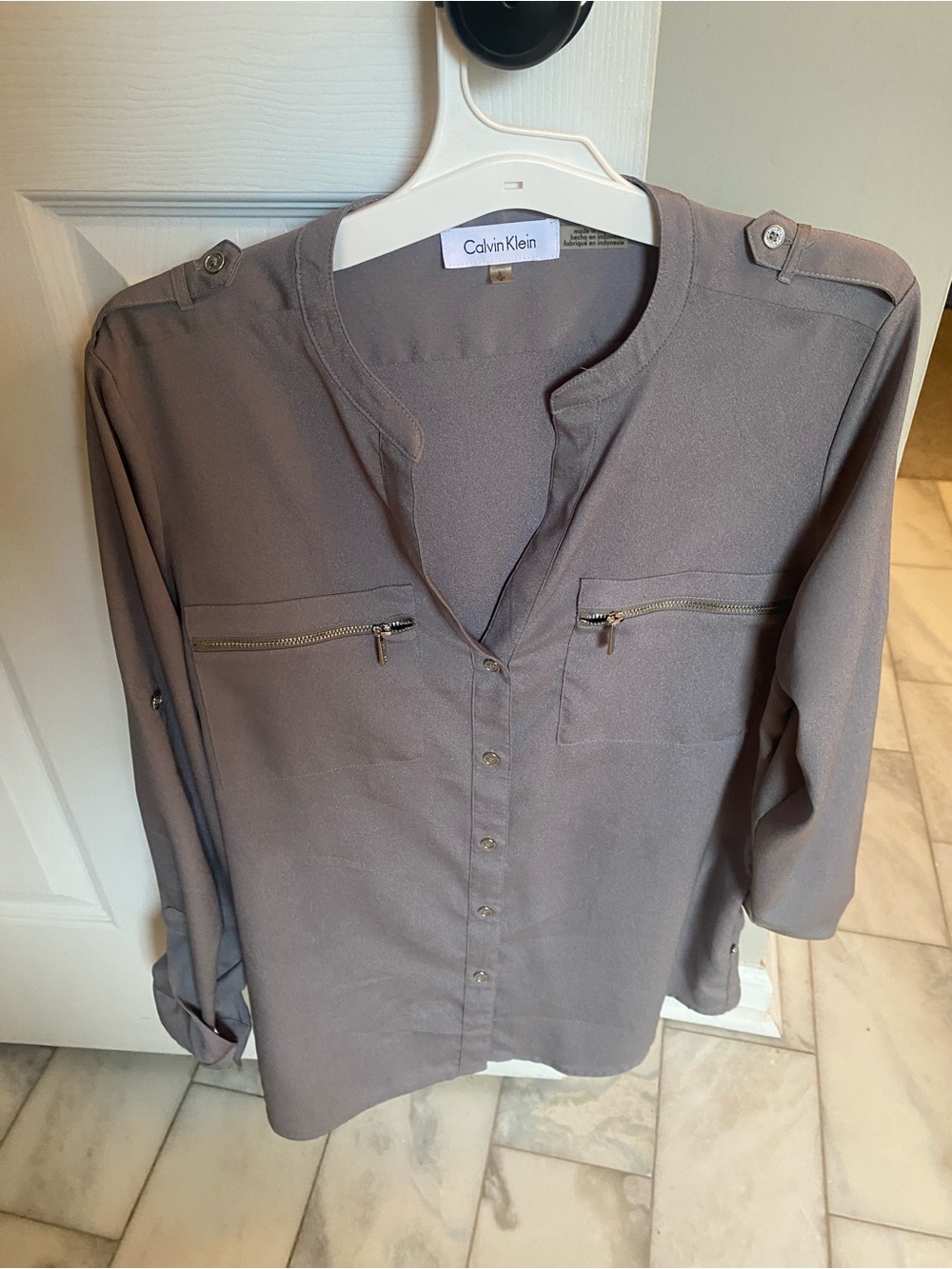 Calvin Klein Taupe Gray Button-Front Utility Shirt